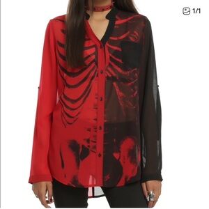 Hot Topic size medium iron fist Red Black Skeleton Blouse bones bat royalty trip